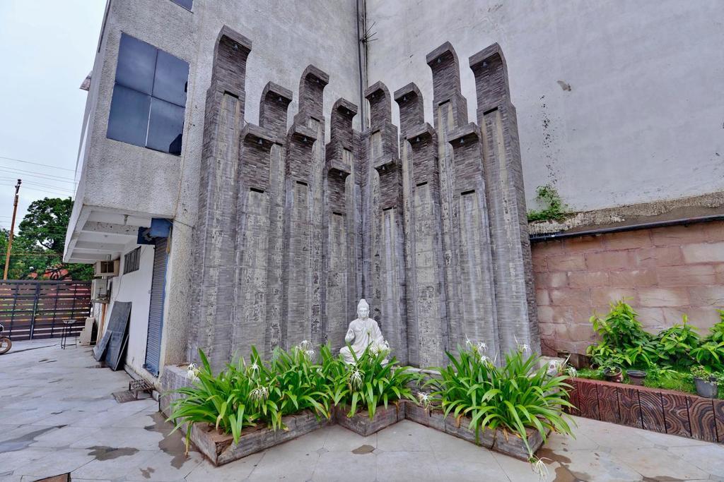 Hotel Silver Oak Bilaspur  Exterior photo