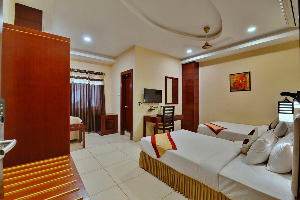 Hotel Silver Oak Bilaspur  Exterior photo
