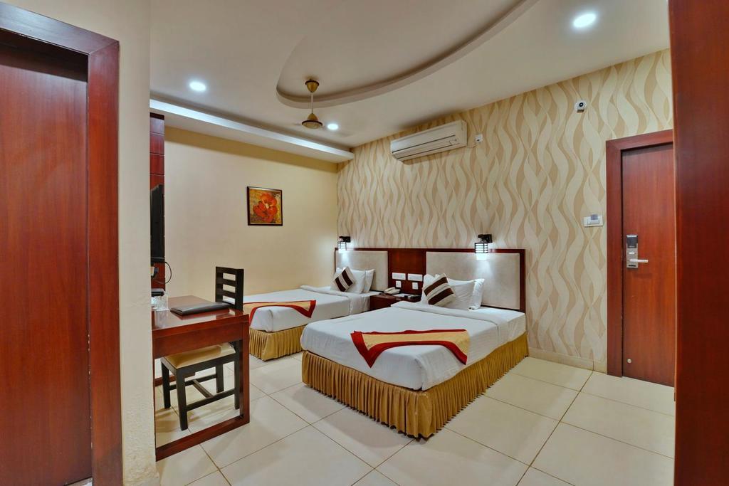 Hotel Silver Oak Bilaspur  Exterior photo
